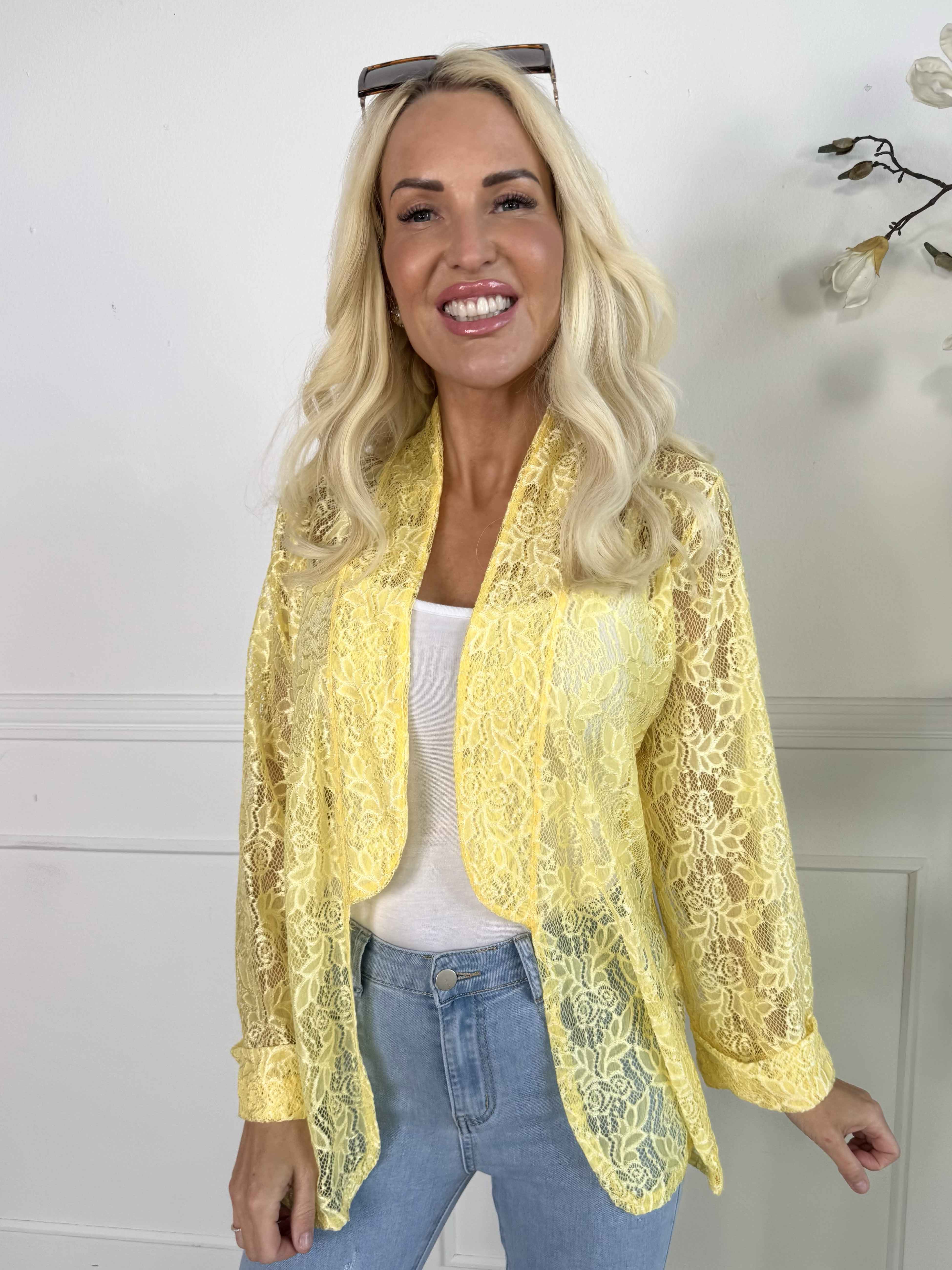 Sigga - Fin kofta i spets